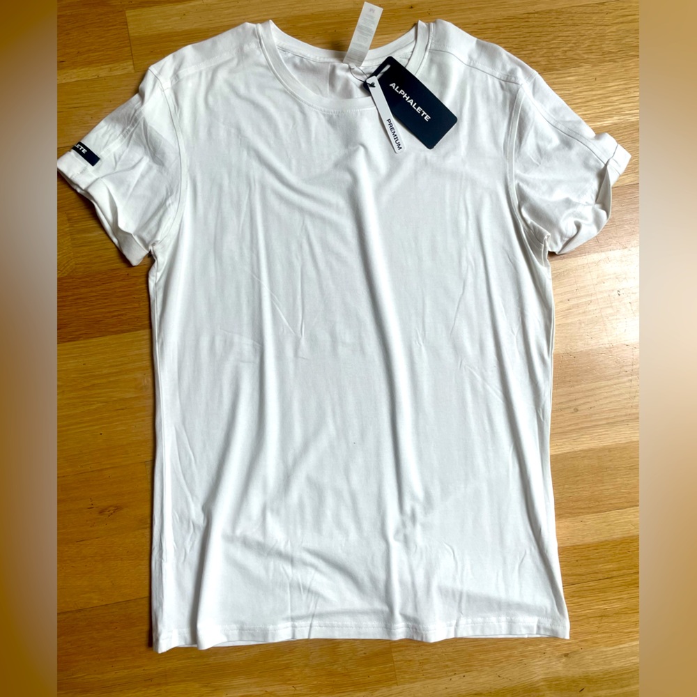 Brand new with tags alphalete rolled muscle tee size med white